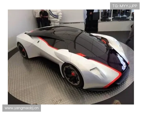 崔家溪训练完顺手买辆超跑，这自律和消费观真不是普通人能懂的