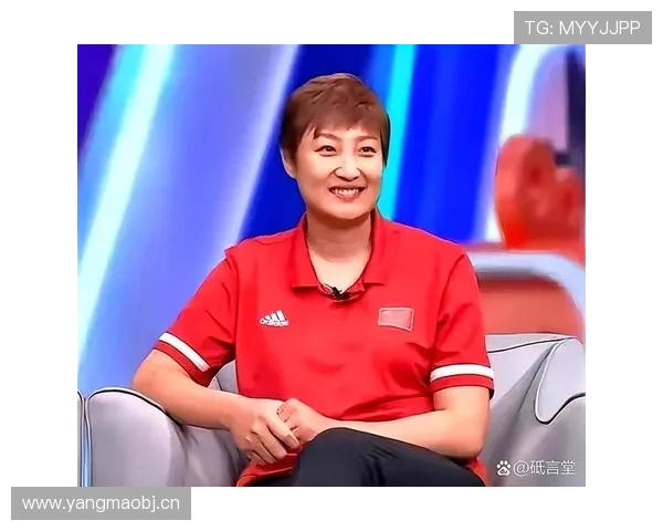 杨昊家的冰箱里塞满了蛋白粉，邻居以为他开健身房